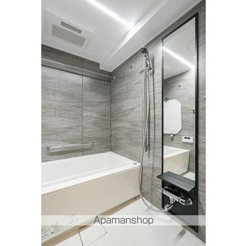 コンフォリア・リヴ永福町の内装写真
