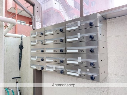 ヴィラ平成[1K/22.36m2]のエントランス