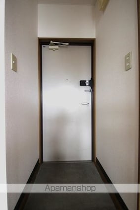 福島県郡山市富田町字坦ノ腰[1K/30.37m2]の玄関