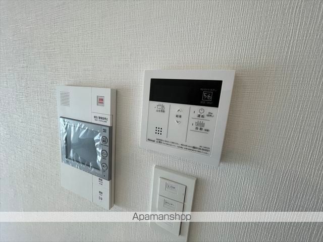スプランディッド新大阪VIIIの内装写真
