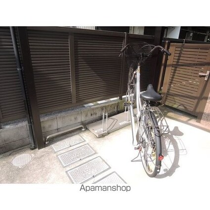 ビオスアンヌプリ[1K/25.07m2]の駐車場