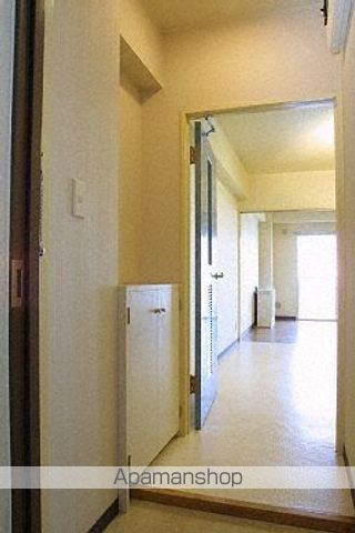 ロードサイド24の内装写真