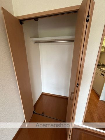 プレジオカ-サの内装写真