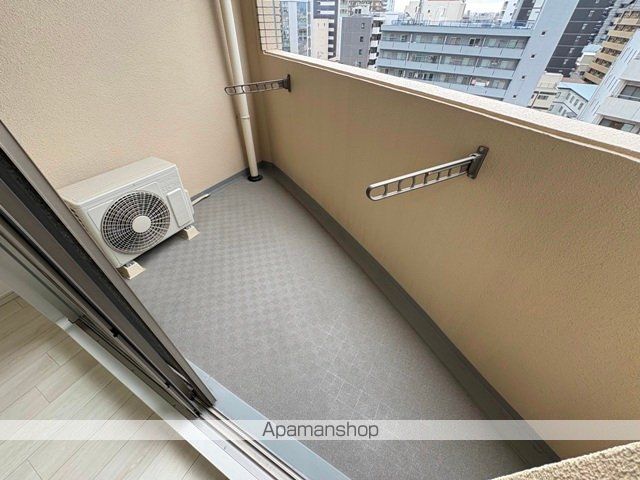 カスタリア新梅田の内装写真