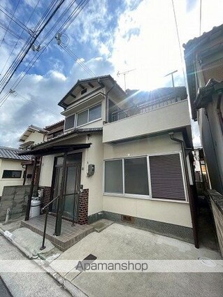 手平６丁目戸建[4LDK/97.26m2]のエントランス