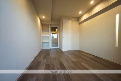 Ｔｈａｍｅｓ　ｇａｒｄｅｎ　ｐｌａｃｅ[1K/28.52m2]のリビング・居間