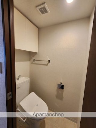 レリアコート柏[4LDK/97.92m2]のトイレ