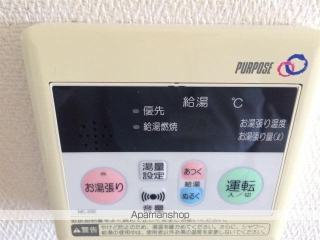 クローバーの内装写真
