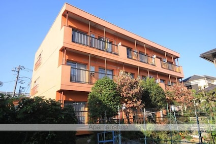 サンハイツ多摩[3K/44.62m2]の外観1