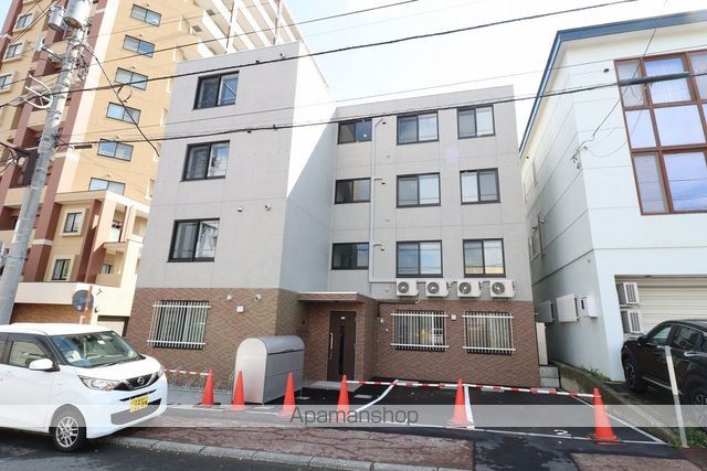 CITY RESIDENCE月寒中央の外観写真