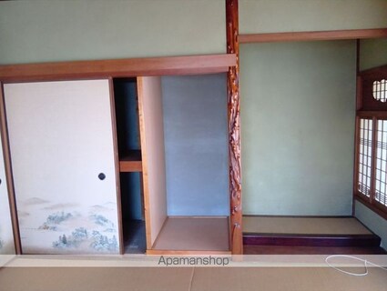 雑賀崎戸建て[4DK/74m2]の内装3