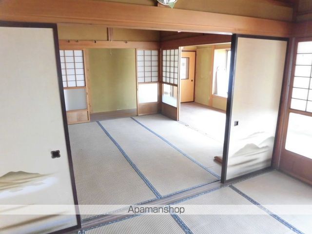 店舗付住居の内装写真