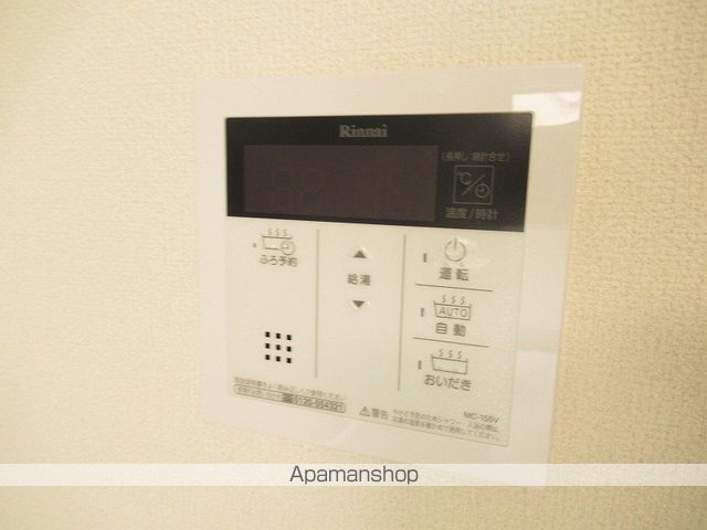 ル・シェヌの内装写真
