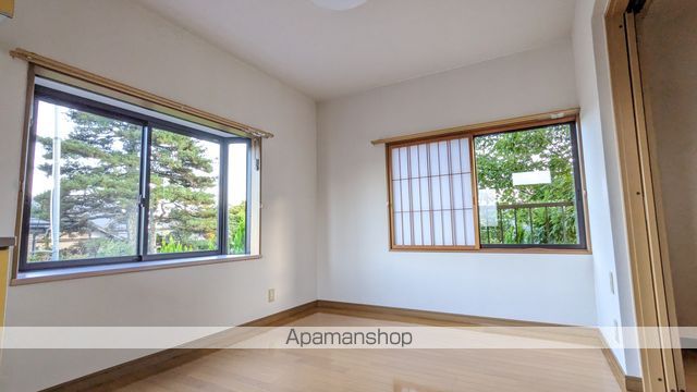 プリンツなかざとの内装写真
