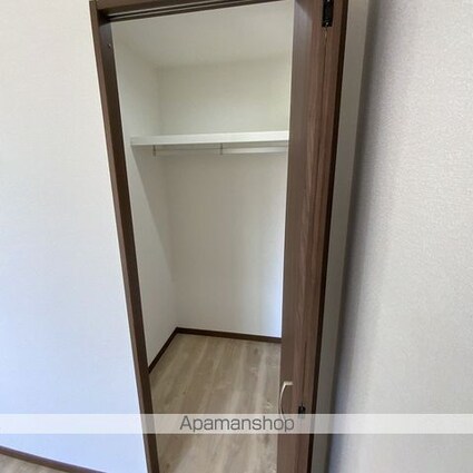 ラフィネ新井[1K/29.78m2]の収納