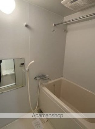 神奈川県横浜市磯子区杉田１丁目[1K/30.26m2]のバス