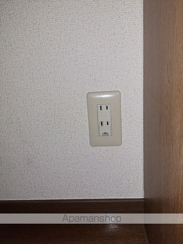 メゾネ湘南の内装写真