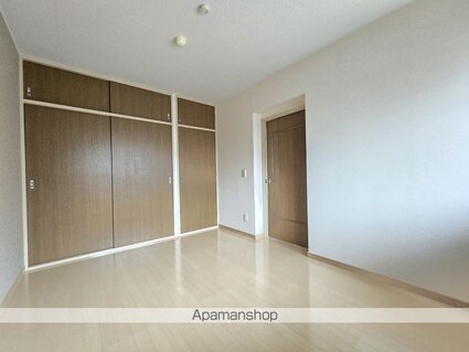 東京都八王子市諏訪町[2LDK/59m2]の内装3