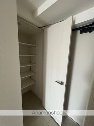 東京都中野区南台２丁目[1DK/25.5m2]の玄関