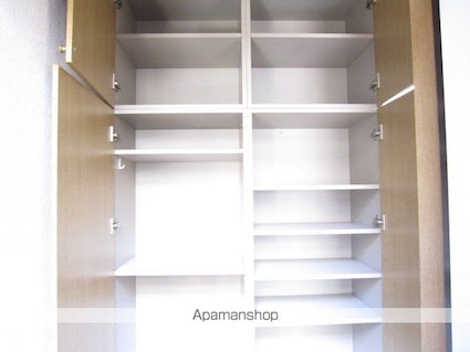 セル高円寺[1R/18.71m2]の収納