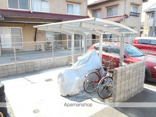 ルミエール　Ａ棟[2LDK/69.04m2]の共用部3