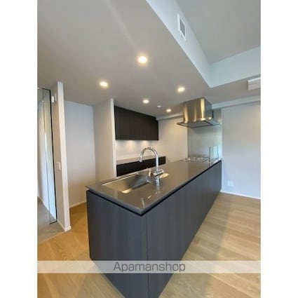 ザ・パークハウス千代田六番町[3LDK/105.94m2]のキッチン