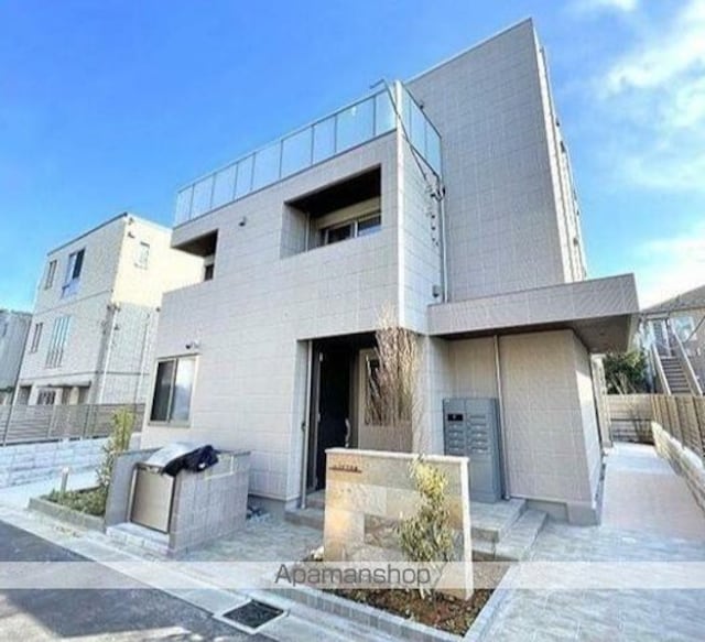 ハイツ下代田[1K/8.2m2]の外観
