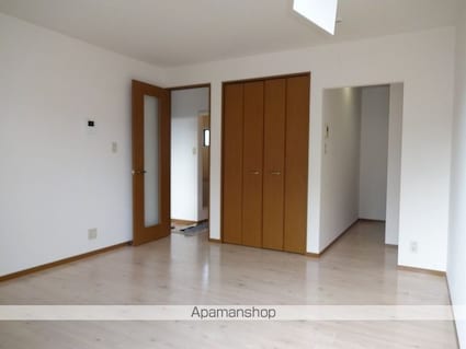 パルティール[1R/27.37m2]のリビング・居間