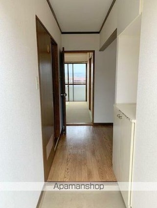 メゾン・ユウ[2DK/42m2]の玄関
