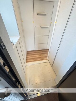 セルアージュ横濱鶴見アストレ[3LDK/63.32m2]の玄関