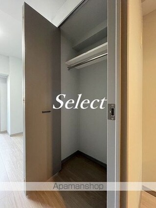 神奈川県横浜市南区高根町１丁目[1K/22.71m2]の収納