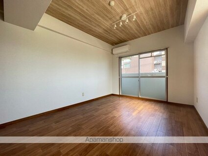 フォレスト三番町[1R/27.14m2]の内装3