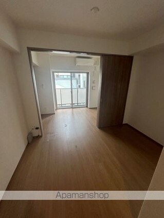 東京都新宿区山吹町[1DK/26.98m2]のリビング・居間