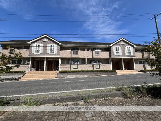 ロザージュの外観写真