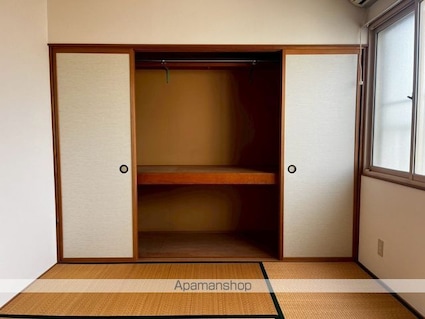 グレース９３[2DK/35m2]の収納