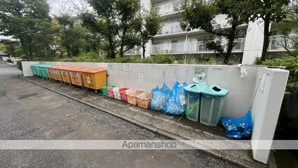 グリーンヒル寺田１２９号棟[3LDK/77.82m2]の共用部1