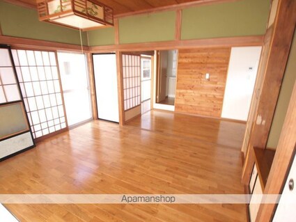 洗馬戸建[5LDK/106.37m2]のリビング・居間