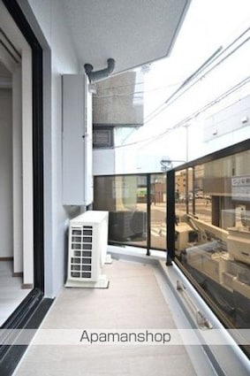 ＧＲＡＮＳＩＴＥ　ＮＡＫＡＭＥＧＵＲＯ[1K/26.27m2]のバルコニー