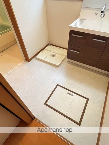 青山貸家の内装写真