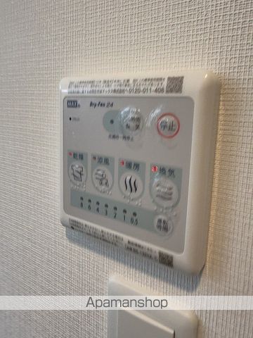 アルファスクエア宮の森2条の内装写真