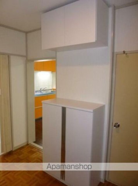 東京都日野市平山２丁目[3LDK/68.04m2]の玄関
