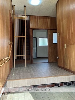 小雑賀戸建[4DK/72.86m2]の玄関