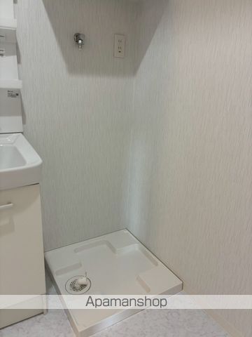 コンブロンビルの内装写真