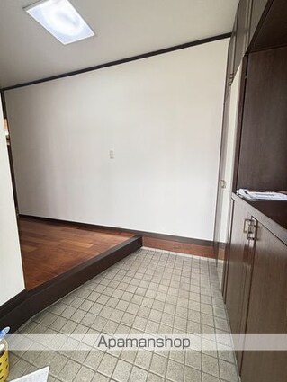 宝沢貸家[4LDK/124m2]の内装9