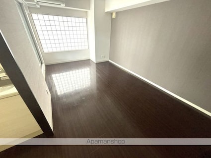 滋賀県大津市京町２丁目[1R/26.7m2]のリビング・居間
