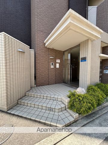 アルモニー中もずの玄関写真