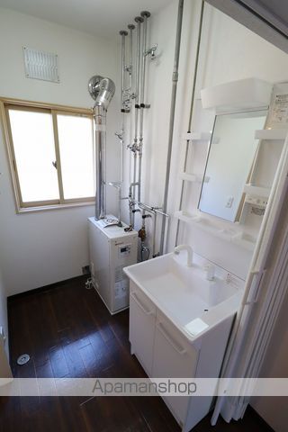 まるいマンションの内装写真