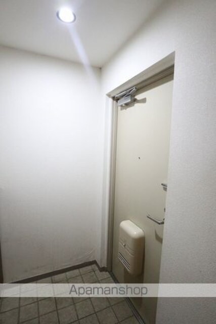 ラフィネ立川[3LDK/70.53m2]の玄関