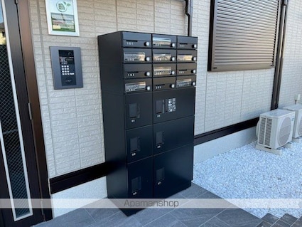 Ｇ　．Ｌ　Ｔａｋａｋａｉｃｈｏｕ（ジーエルプラスタカカイチョウ[2LDK/52.79m2]の共用部3