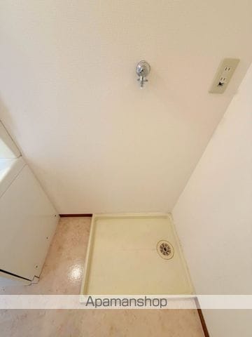 サーフスリー曽師 B棟の内装写真